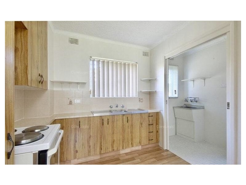 2/17 Prince Edward Drive, Brownsville NSW 2530