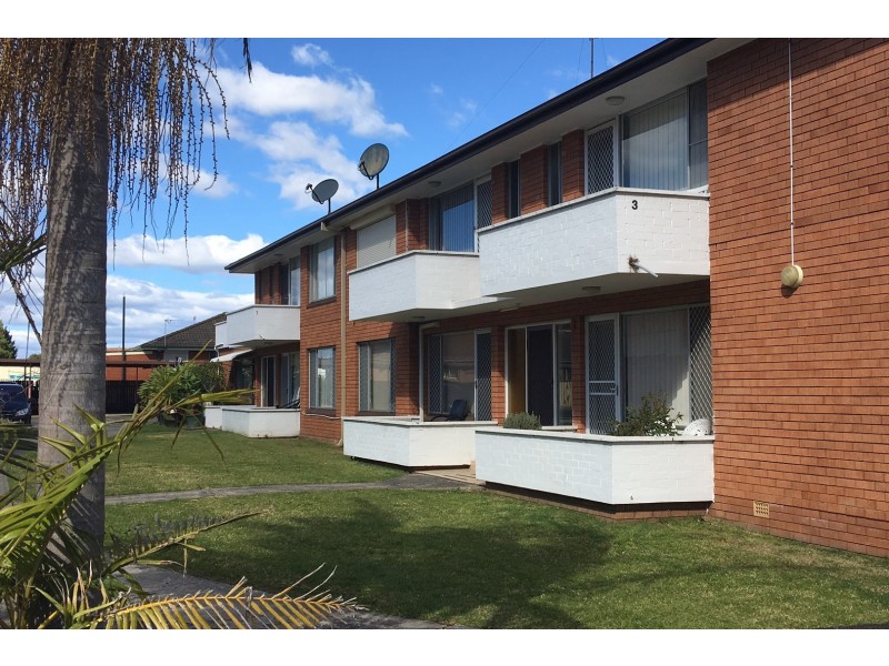 2/17 Prince Edward Drive, Brownsville NSW 2530