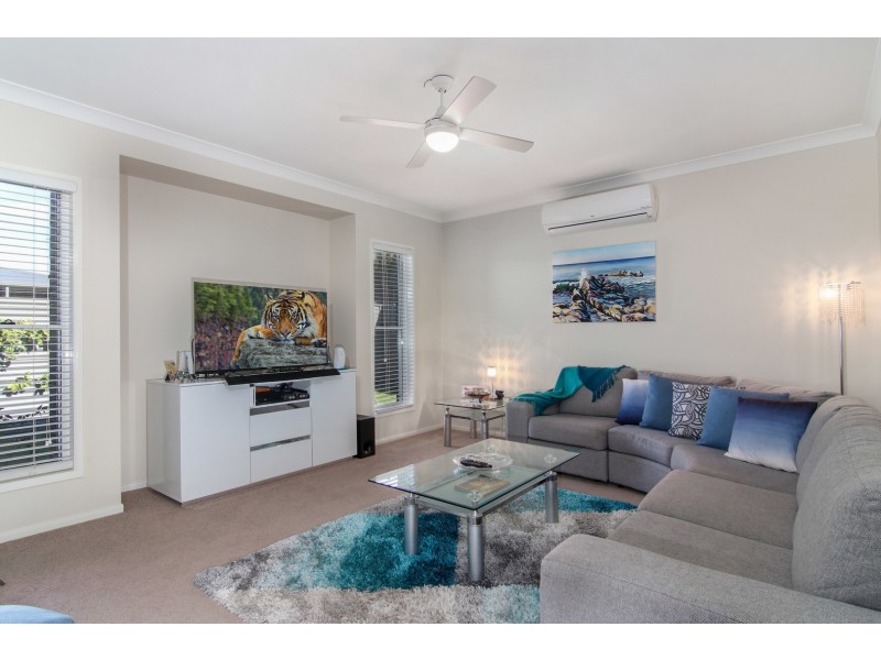 7  The Arches, Kanahooka NSW 2530