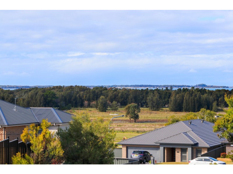 7  The Arches, Kanahooka NSW 2530