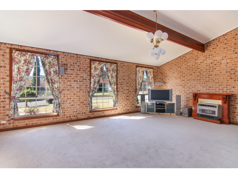 13  Timms Place, Horsley NSW 2530