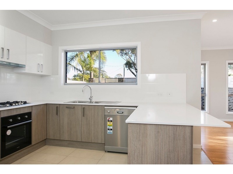 1/14 Karoo Street, Albion Park Rail NSW 2527