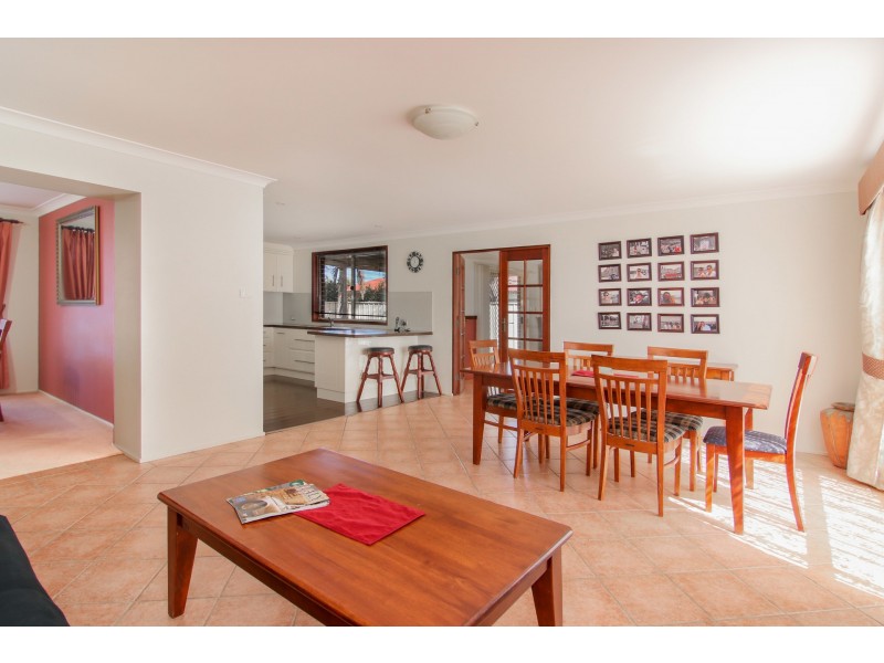 86 Sunnybank Crescent, Horsley NSW 2530