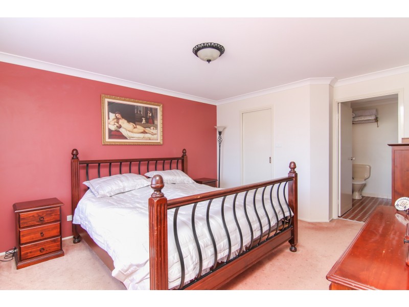 86 Sunnybank Crescent, Horsley NSW 2530