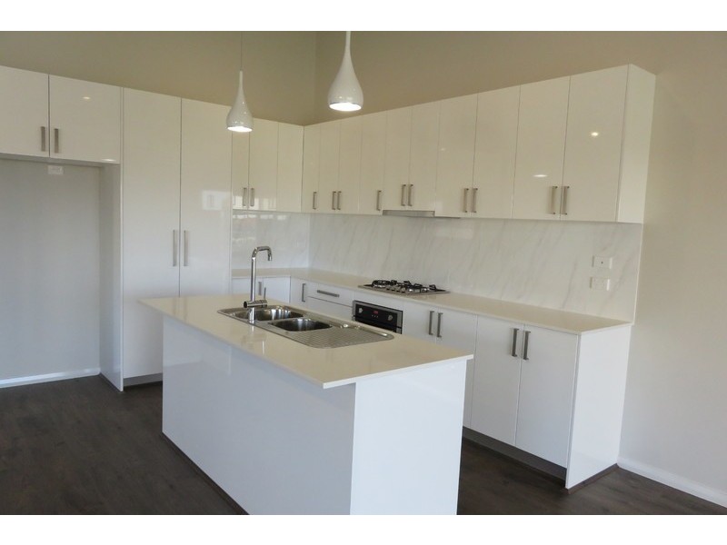 16B The Rise, Dapto NSW 2530