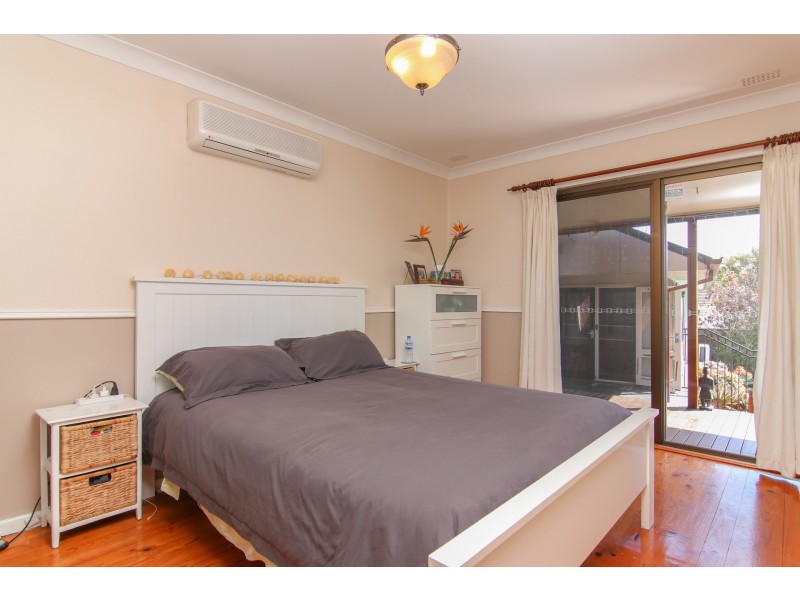 16 Galong Crescent, Koonawarra NSW 2530