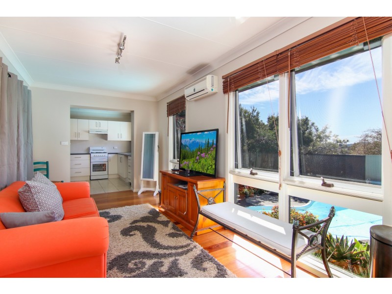 16 Galong Crescent, Koonawarra NSW 2530