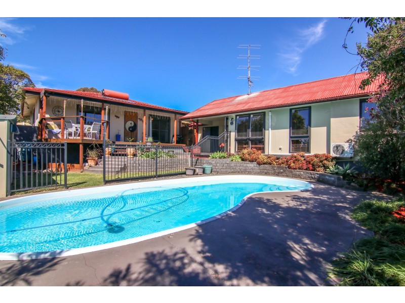 16 Galong Crescent, Koonawarra NSW 2530