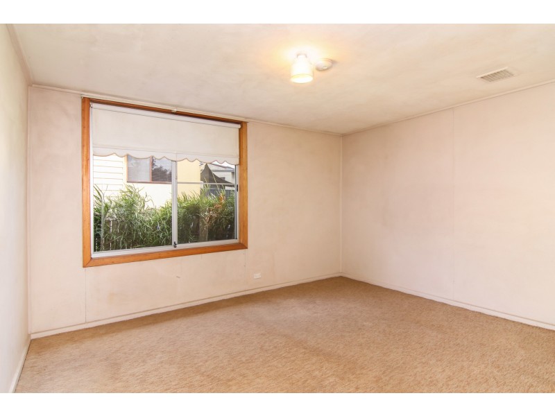 14 Yalunga Street, Dapto NSW 2530