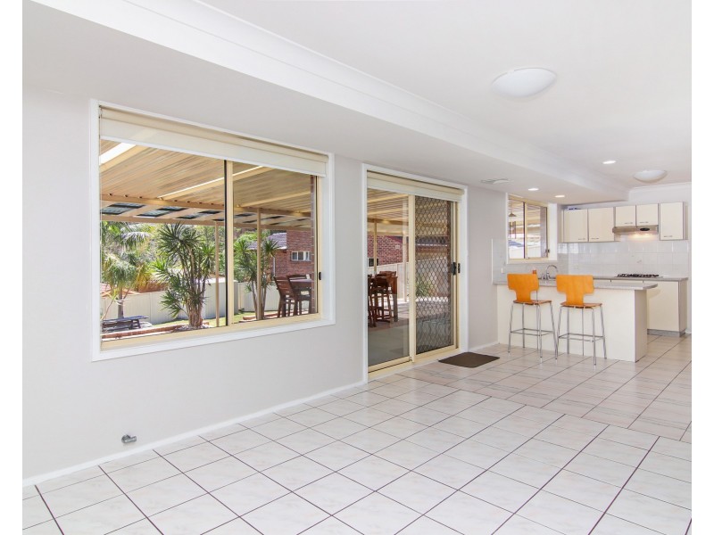 16 Colvin Place, Dapto NSW 2530