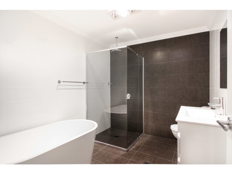 16B The Rise, Dapto NSW 2530