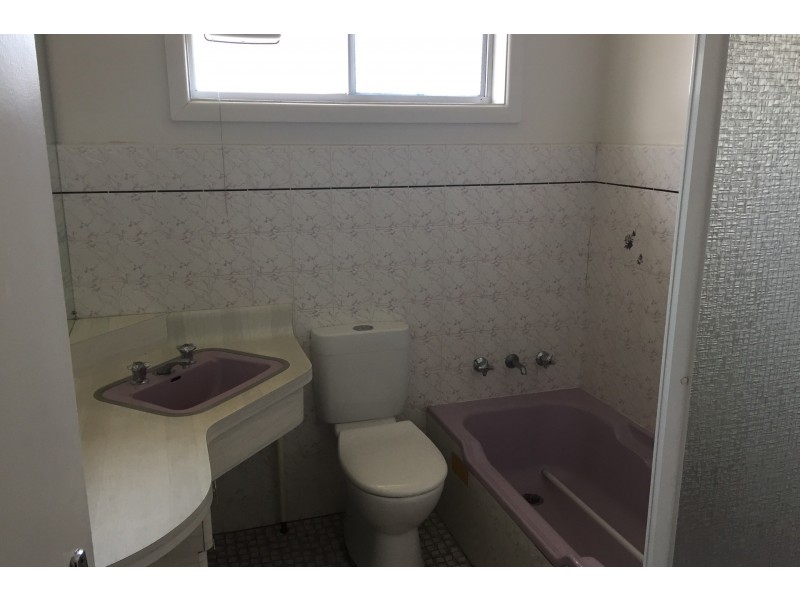 3 Brook Street, Dapto NSW 2530