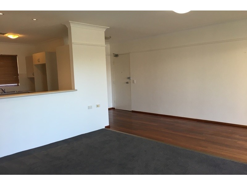 9/25 Mercury Street, Wollongong NSW 2500