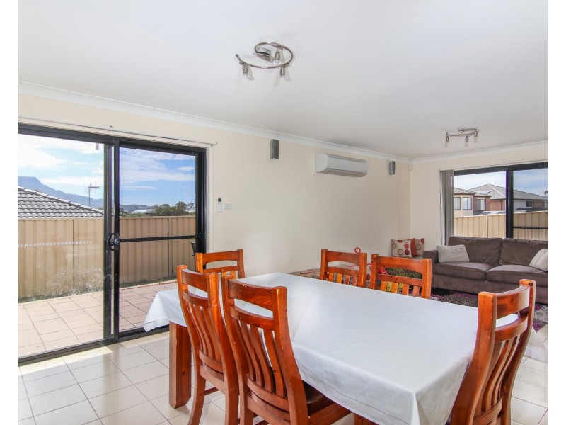83 Robins Creek Drive, Horsley NSW 2530