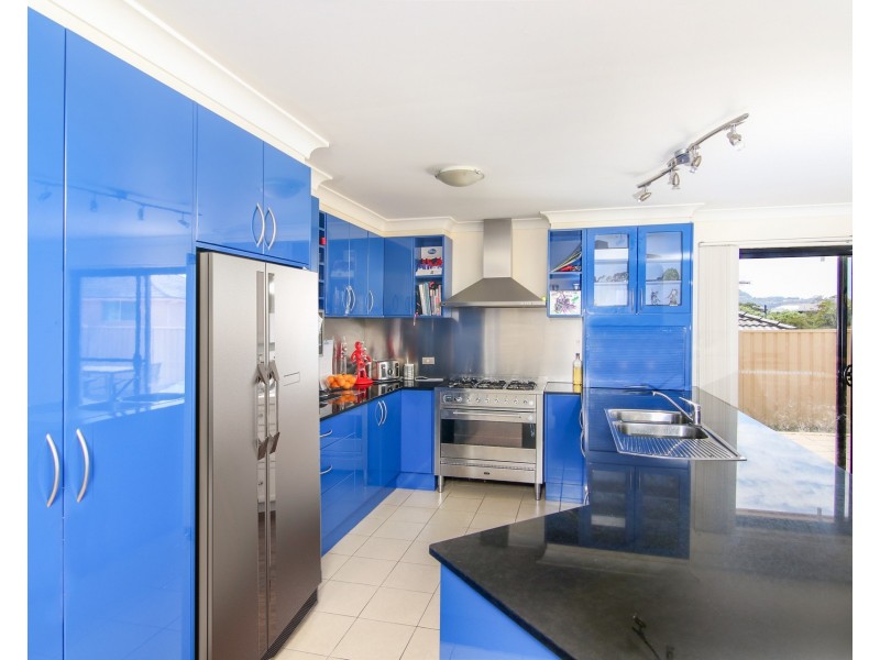 83 Robins Creek Drive, Horsley NSW 2530