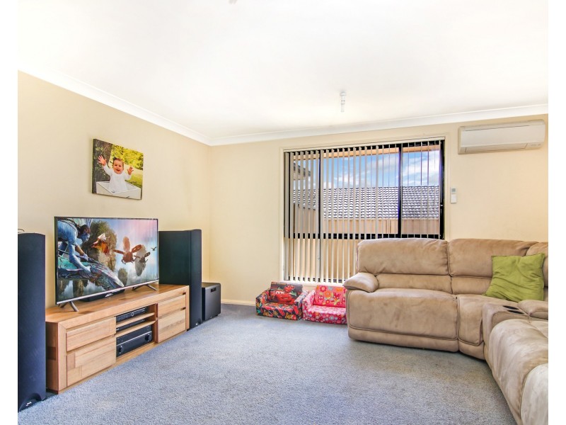 83 Robins Creek Drive, Horsley NSW 2530