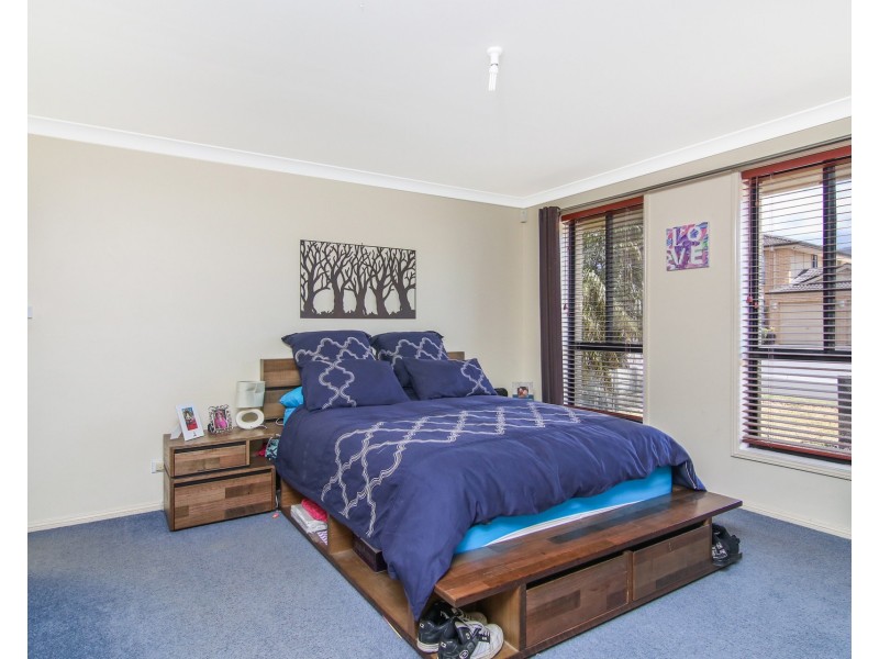 83 Robins Creek Drive, Horsley NSW 2530
