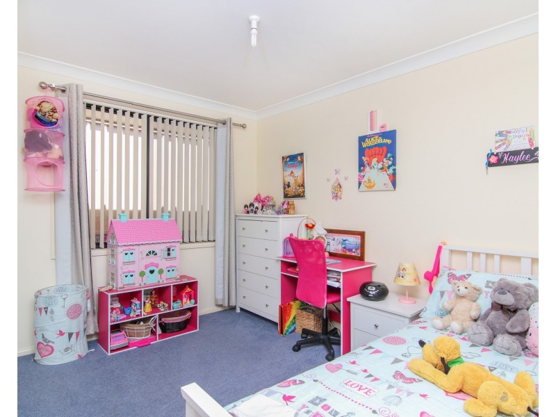 83 Robins Creek Drive, Horsley NSW 2530