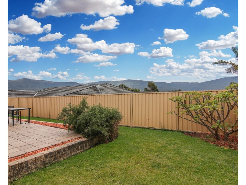 83 Robins Creek Drive, Horsley NSW 2530