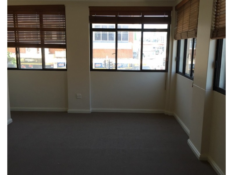 8/163 Keira Street, Wollongong NSW 2500