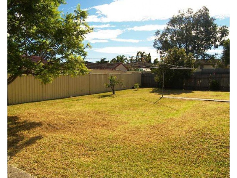28 Galong Crescent, Koonawarra NSW 2530