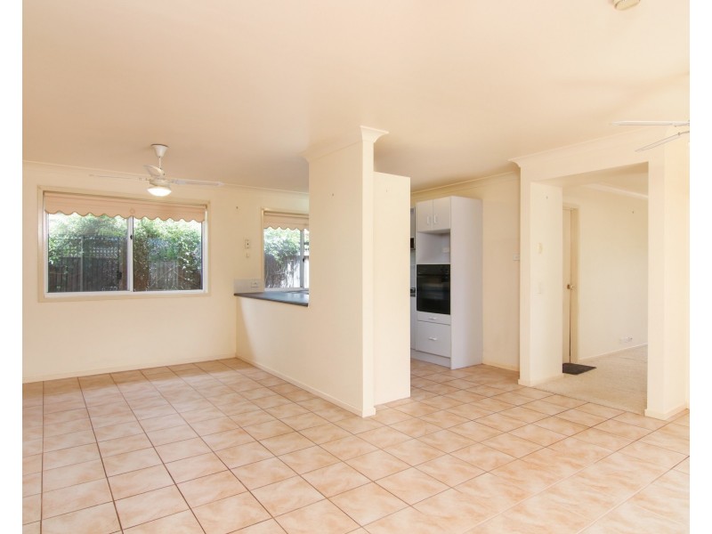 33 Glenwood Grove, Horsley NSW 2530