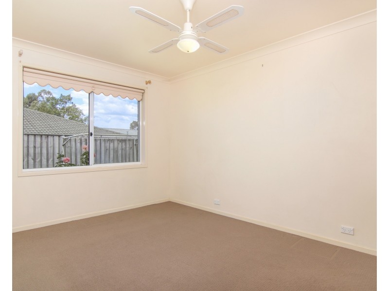 33 Glenwood Grove, Horsley NSW 2530