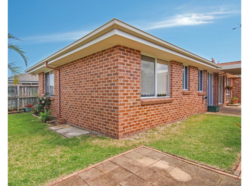 33 Glenwood Grove, Horsley NSW 2530