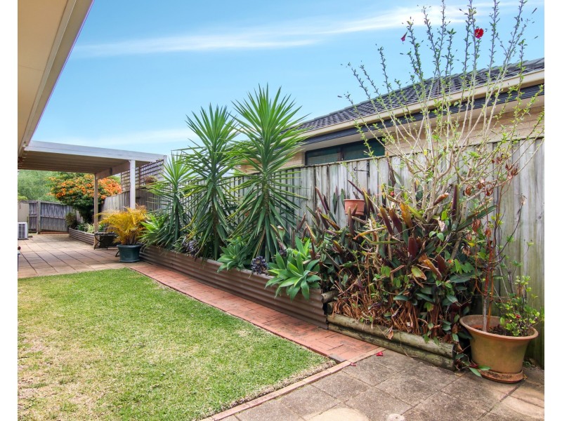 33 Glenwood Grove, Horsley NSW 2530