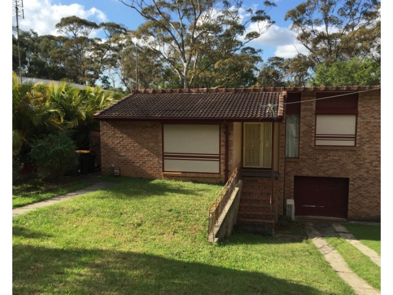 9 Cudgee Crescent, Mount Kembla NSW 2526