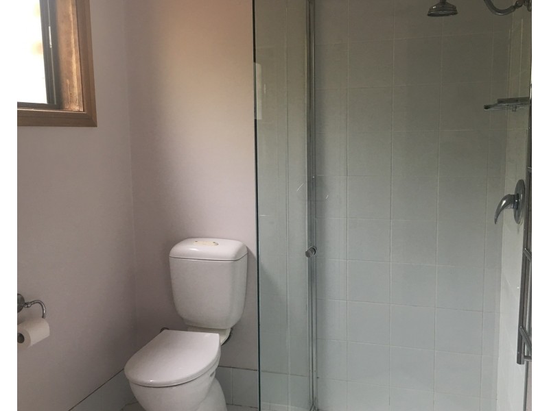 9 Cudgee Crescent, Mount Kembla NSW 2526