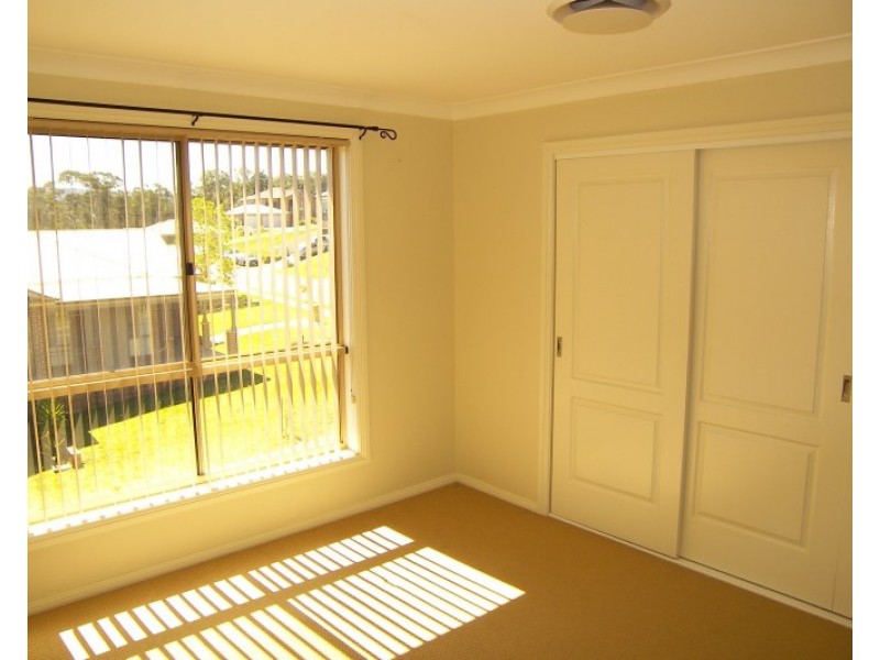 15 Rosemount Street, Dapto NSW 2530