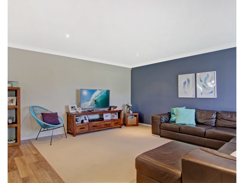 4 Glen Ayre Avenue, Horsley NSW 2530