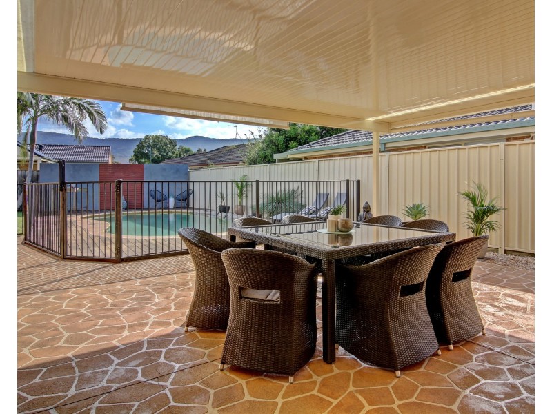 4 Glen Ayre Avenue, Horsley NSW 2530