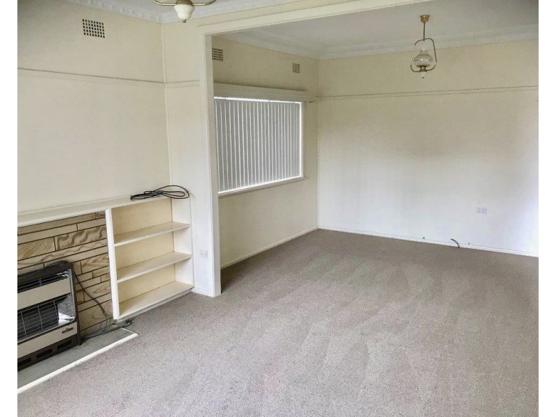 10 Baan Baan Street, Dapto NSW 2530