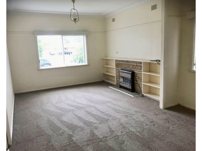 10 Baan Baan Street, Dapto NSW 2530