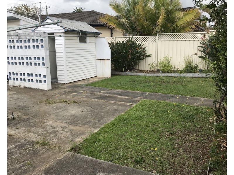 10 Baan Baan Street, Dapto NSW 2530