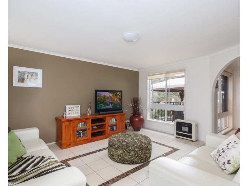 5 Coronet Place, Dapto NSW 2530