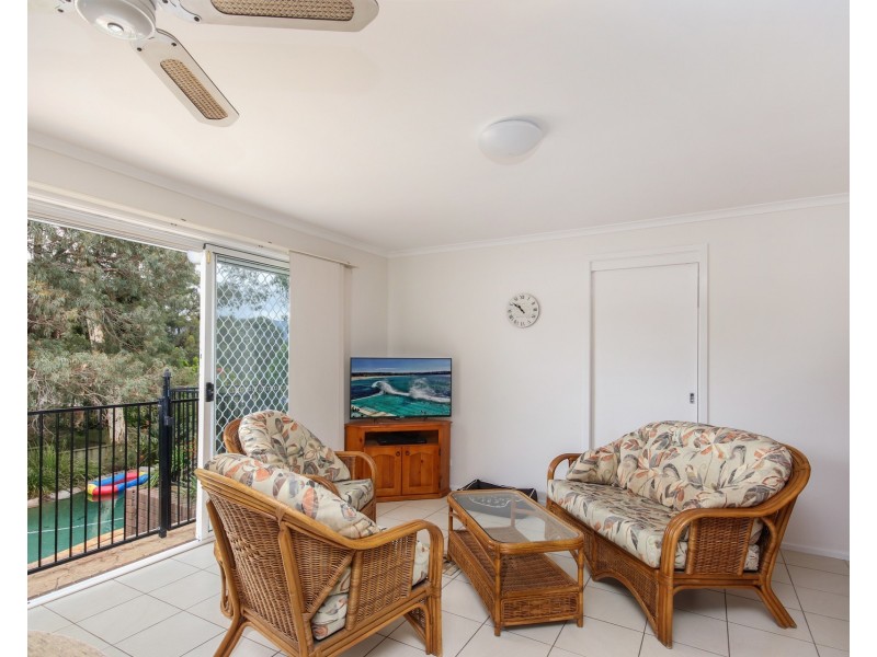 5 Coronet Place, Dapto NSW 2530