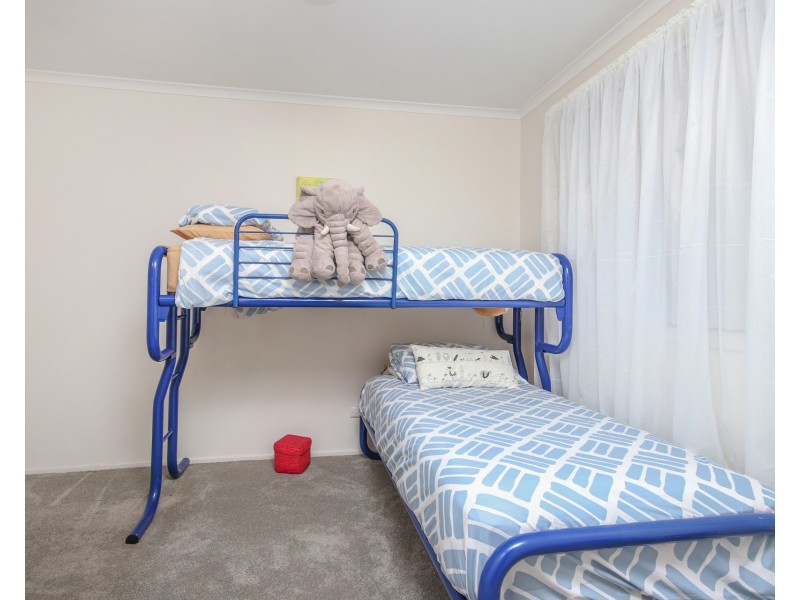 5 Coronet Place, Dapto NSW 2530