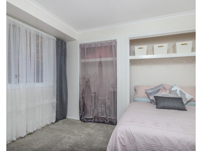 5 Coronet Place, Dapto NSW 2530