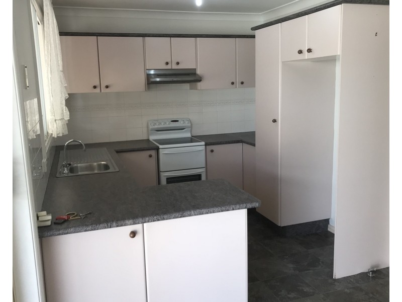 2/116 Avondale Road, Avondale NSW 2530