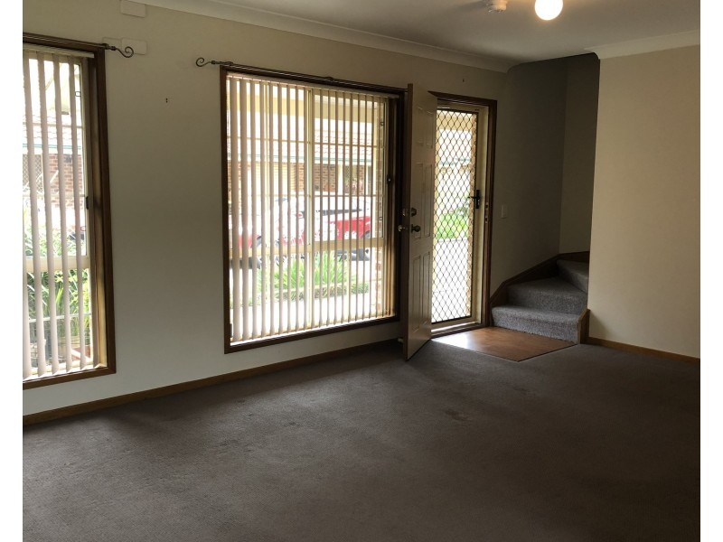 12/106 Avondale Road, Dapto NSW 2530