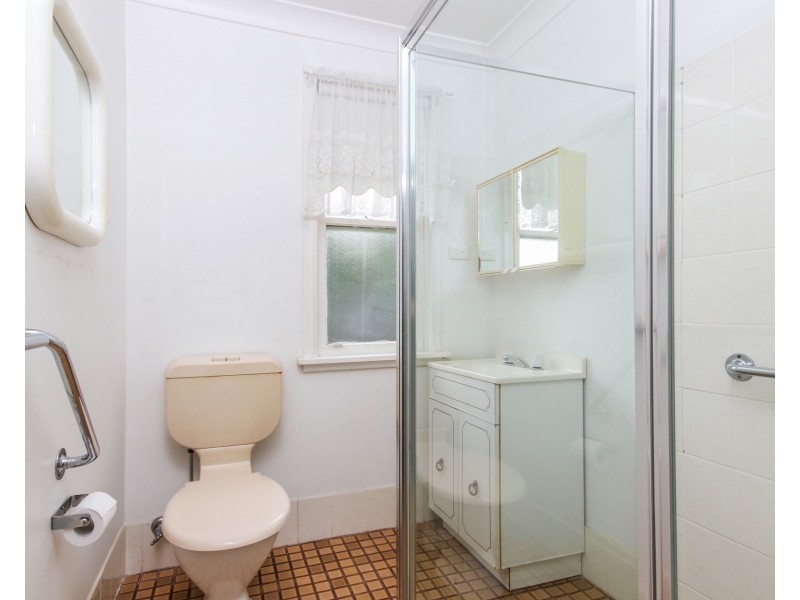 46 Eleebana Crescent, Koonawarra NSW 2530