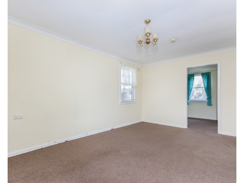 46 Eleebana Crescent, Koonawarra NSW 2530