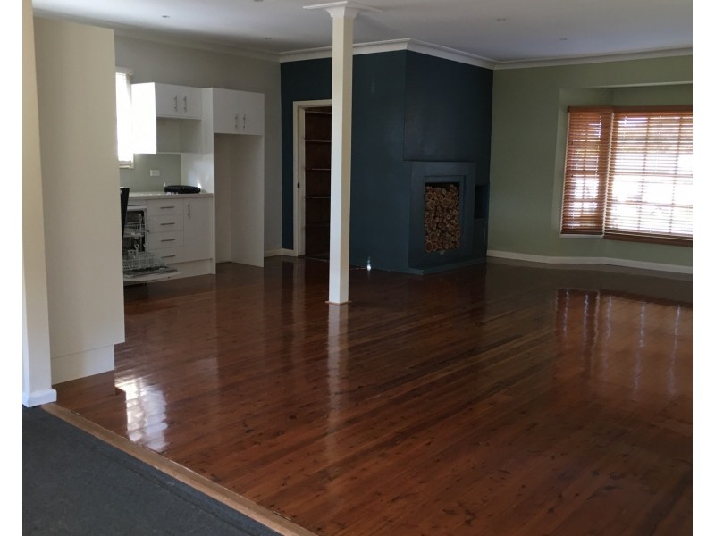 276 Farmborough Road, Farmborough Heights NSW 2526