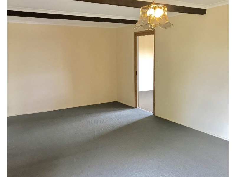 75 Penrose Avenue, Dapto NSW 2530