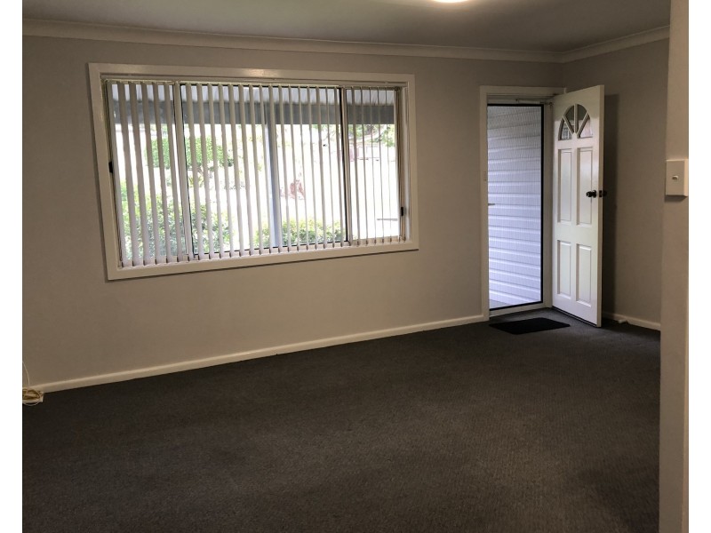 17 Tallawong Crescent, Dapto NSW 2530