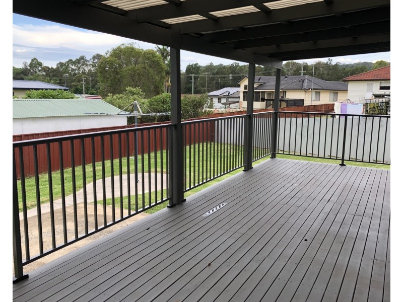 17 Tallawong Crescent, Dapto NSW 2530