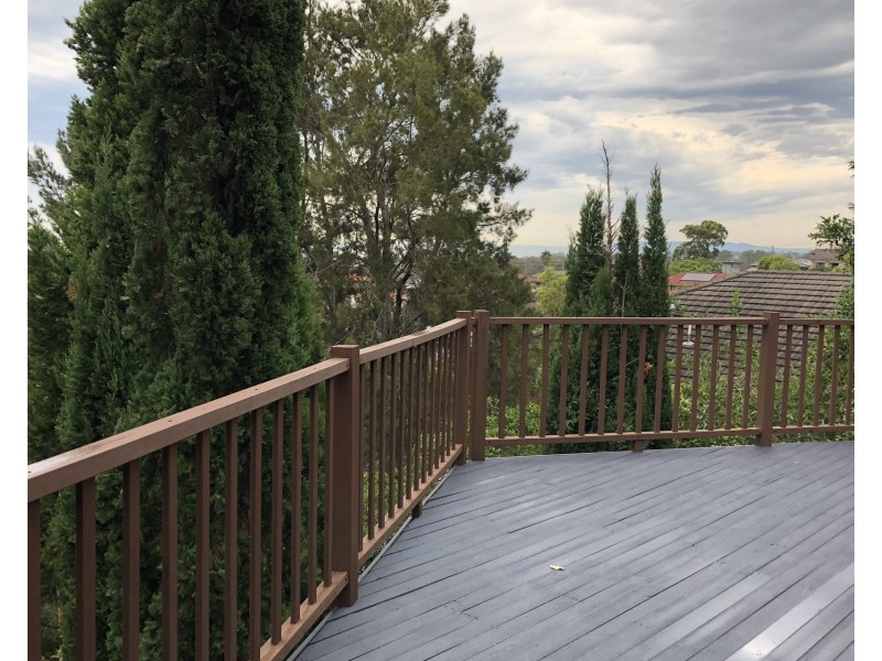 31 Lamerton Drive, Figtree NSW 2525